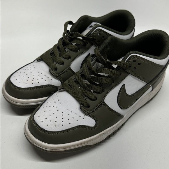 Nike Dunk Low Sneakers Shoes Lace Up White Medium Olive Green Men\'s Size 7 main image 5